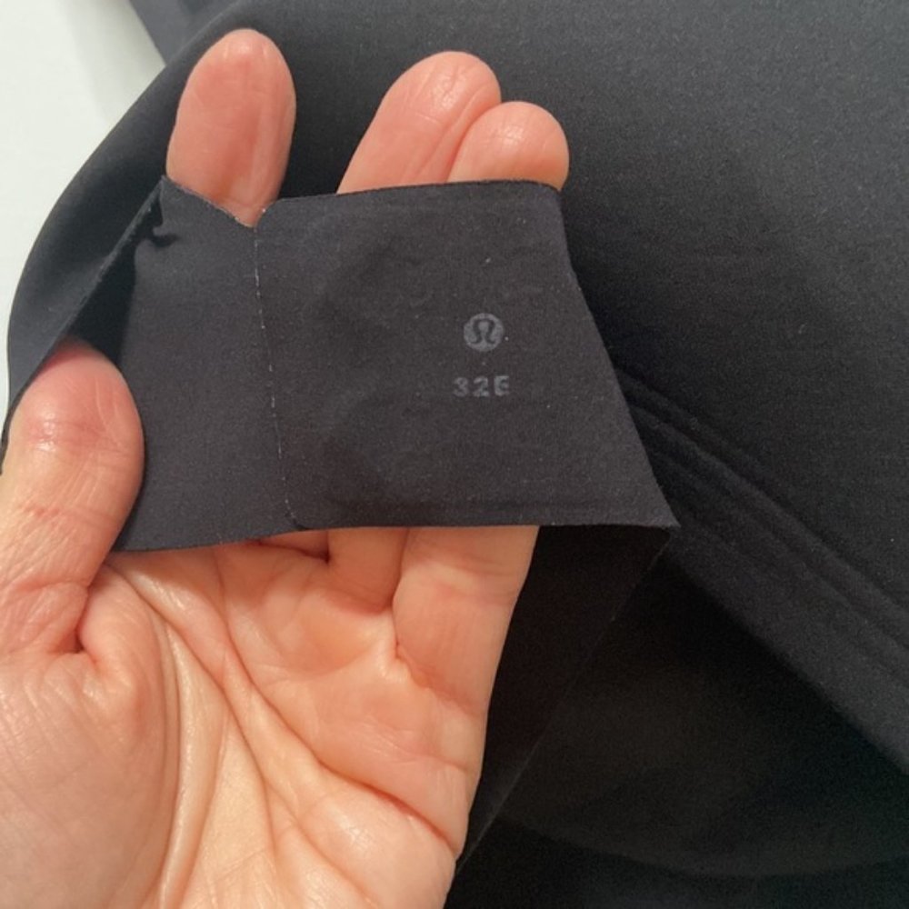 ❗️SOLD❗️2018 Lululemon Like Nothing Bra - Picture 7 of 7